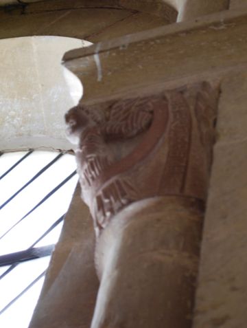Bernardus me fecit Conques tribune