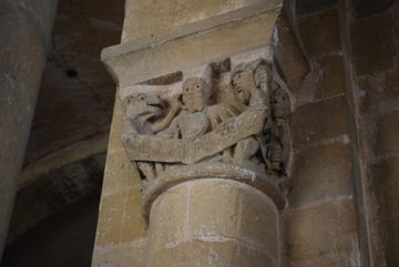 Avarice Conques Tribune